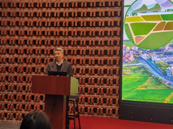 240307开云电竞官方网站自然资源局联合广东省国土空间生态修复协会共同组织举办全域土地综合整治培训会暨动员会 助力实施“百千万工程” (2).png