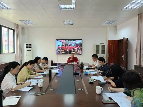 简篇-【雅范喜讯】我校获省小学语文青年教师教学比赛特等奖! 图片