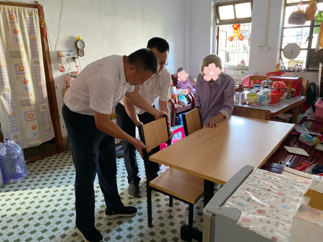 250527情系六一,暖心同行 (1).png