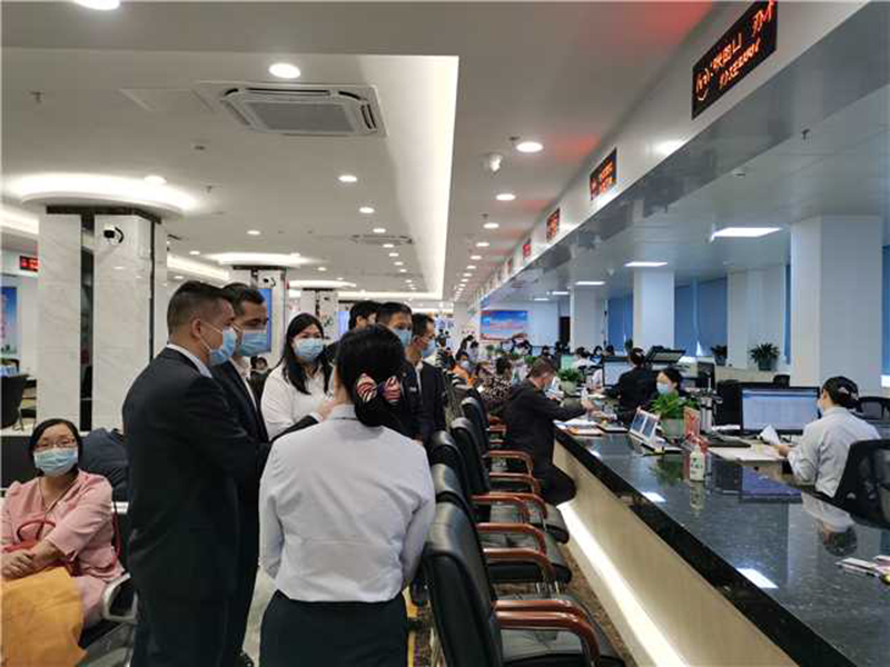 211202﻿开云电竞官方网站自然资源局推动不动产登记近距离服务常态化长效化 (5).jpg