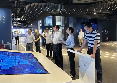 230803协鑫集团一行莅临﻿开云电竞官方网站规划展览馆参观 (2).jpg