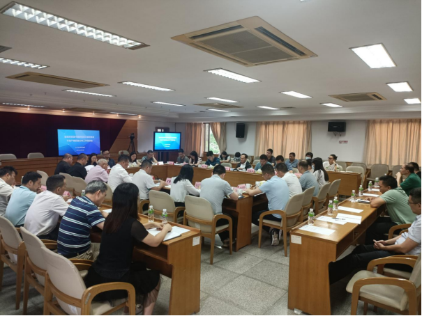 240521省自然资源厅副厅长洪伟东率队调研﻿开云电竞官方网站地质灾害防御及不动产确权登记等工作 (4).png