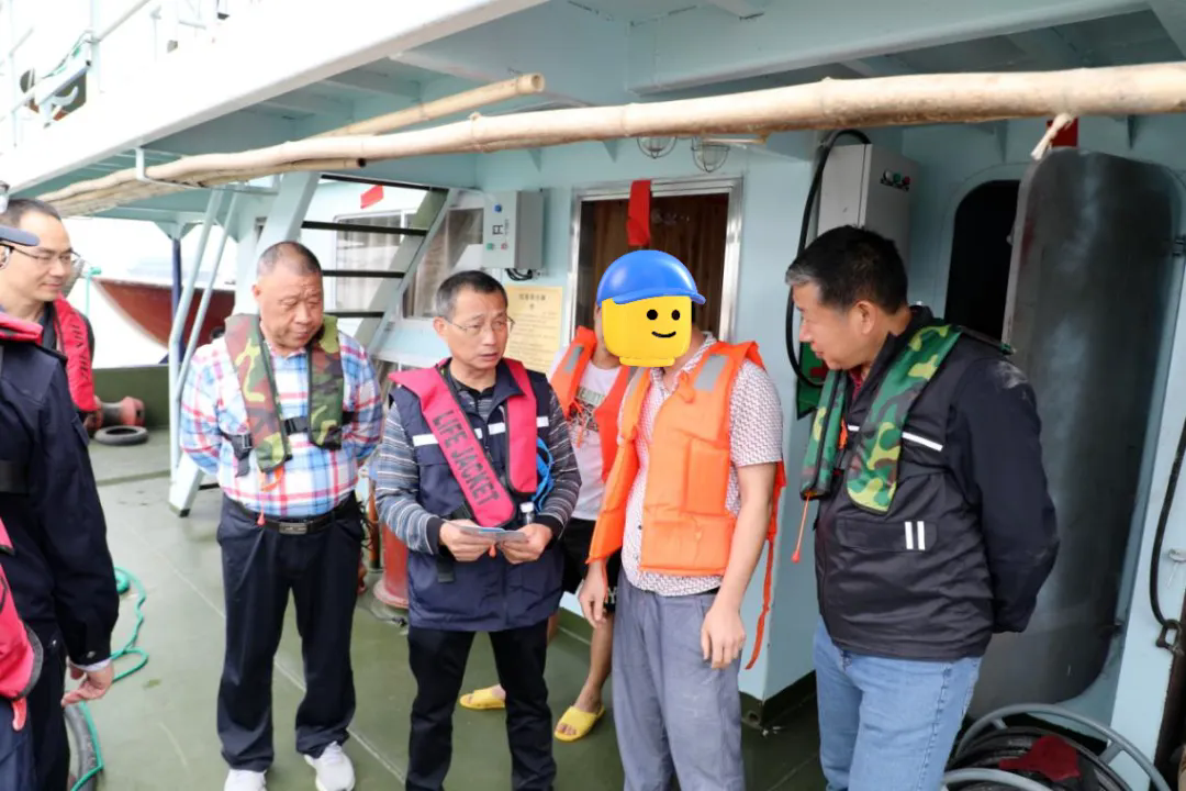 开云电竞官方网站水利局组织开展2025年度潭江流域第一次打击河道非法采（运）砂联合执法巡查行动