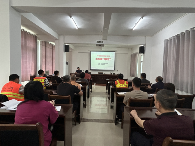 2提升工艺水平 筑牢养护根基（林婉儿供图）.jpg